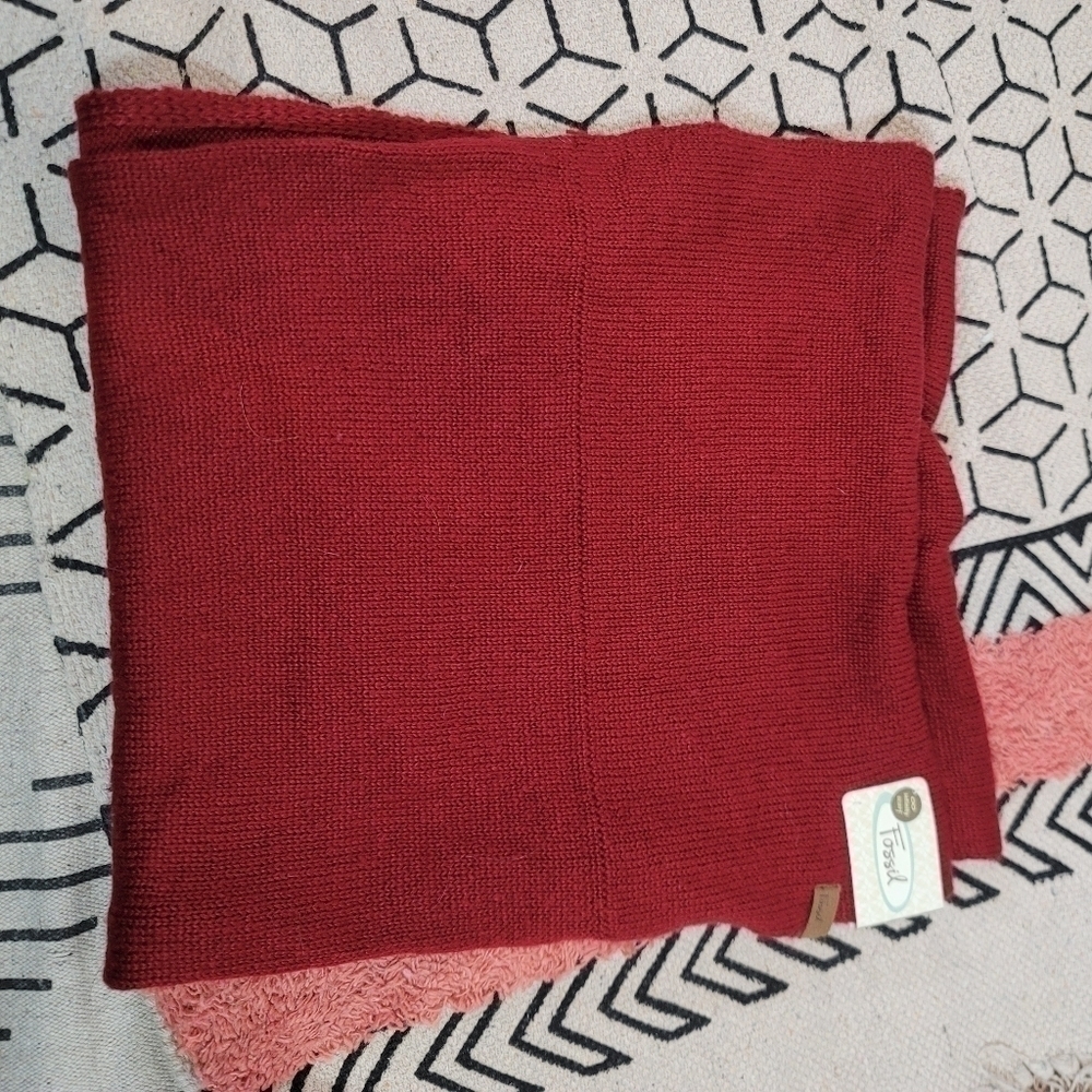 FOSSIL RED INFINITY SCARF